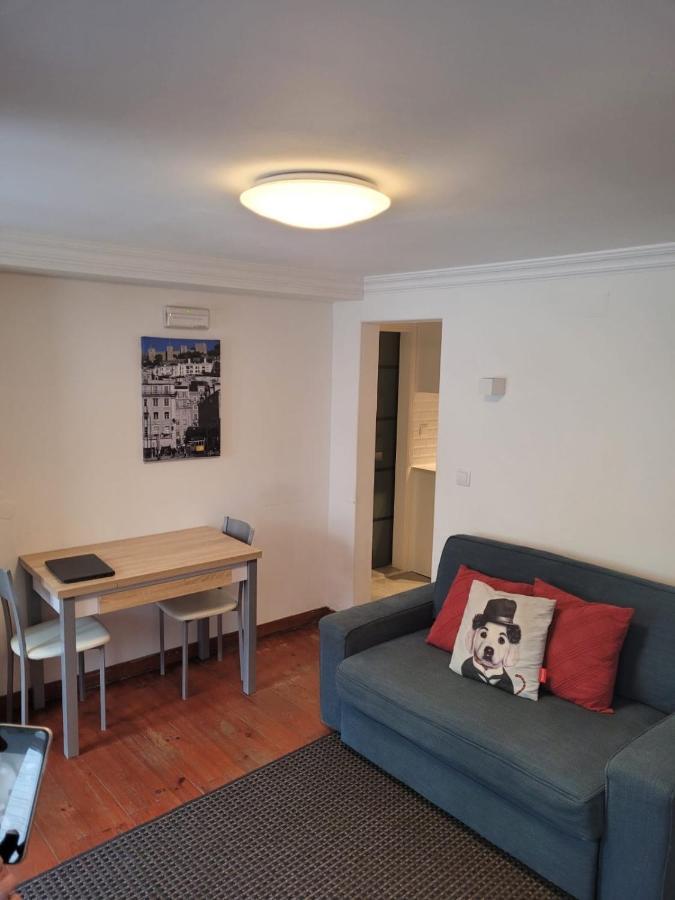 Cozy Estrela Apartment ลิสบอน ภายนอก รูปภาพ